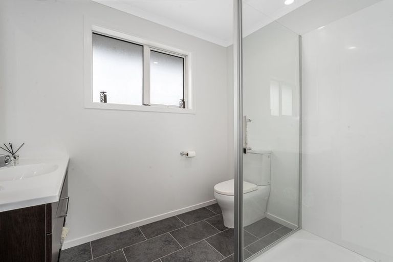 Photo of property in 190 Navigation Drive, Whitby, Porirua, 5024