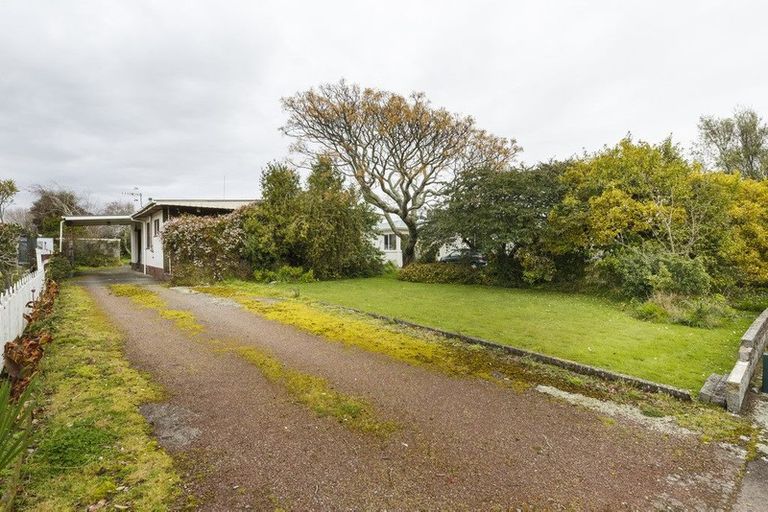 Photo of property in 44 Keeling Street, West End, Palmerston North, 4412