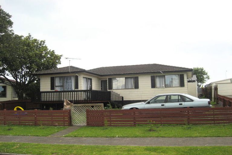 Photo of property in 4 Rangataua Place, Manurewa, Auckland, 2102