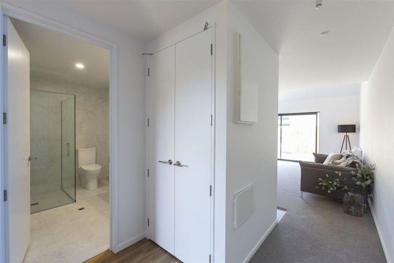 Photo of property in 2/24 Rookwood Avenue, New Brighton, Christchurch, 8083