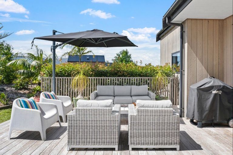 Photo of property in 69 Sandpiper Avenue, Point Wells, Warkworth, 0986