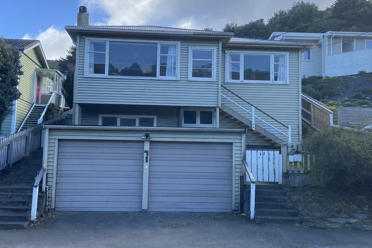 Photo of property in 71 Happy Valley Road, Owhiro Bay, Wellington, 6023