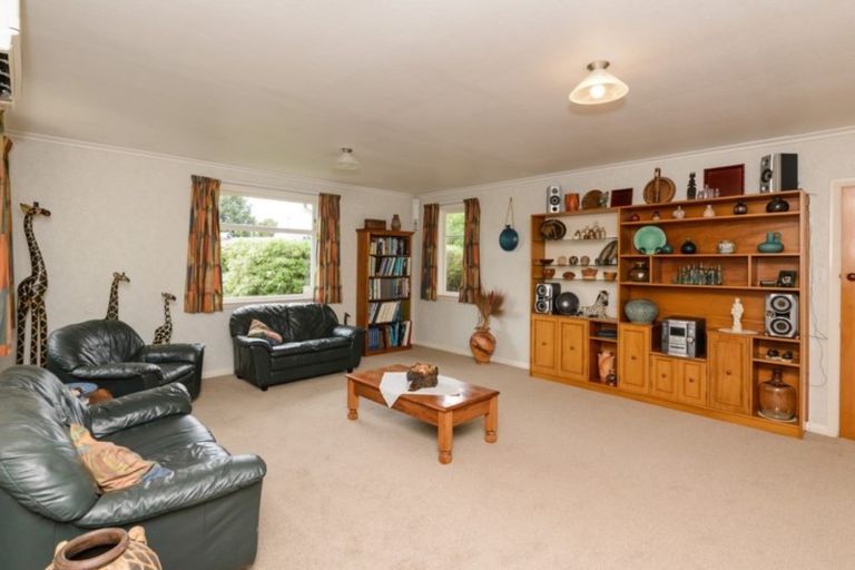 Photo of property in 2 Glenroy Crescent, Springlands, Blenheim, 7201