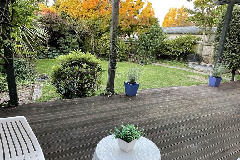 Photo of property in 4 Deloraine Street, Somerfield, Christchurch, 8024