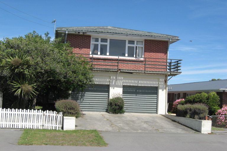 Photo of property in 522 Marine Parade, South New Brighton, Christchurch, 8062