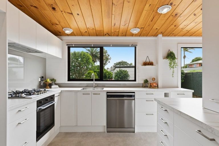 Photo of property in 8 Takapu Street, Matua, Tauranga, 3110