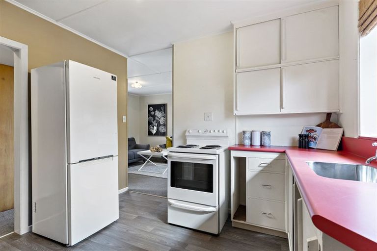 Photo of property in 21a Wallace Street, Featherston, 5710