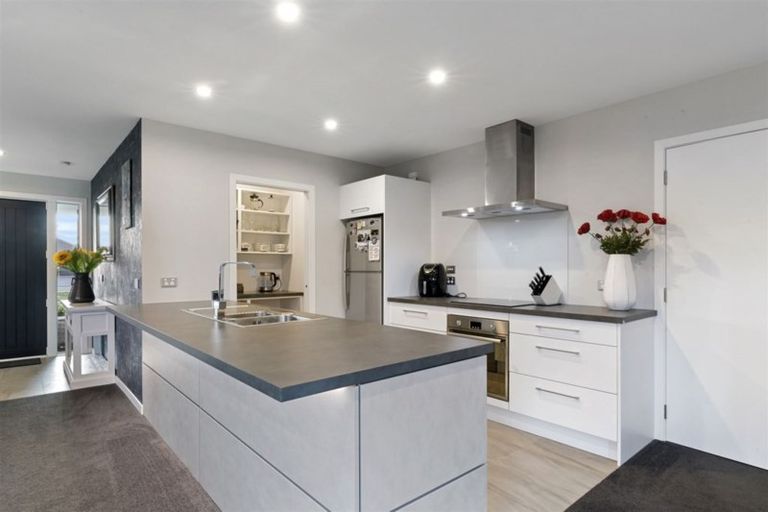 Photo of property in 23 Tutaipatu Avenue, Pegasus, 7612