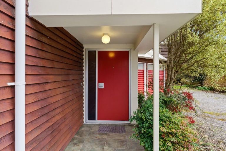 Photo of property in 14 Bell Street, Otaki, 5512