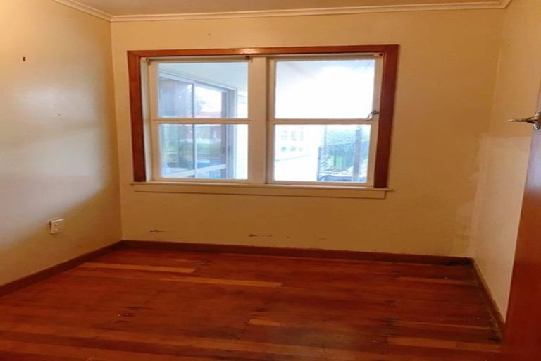 Photo of property in 9 Preston Avenue, Mount Albert, Auckland, 1025