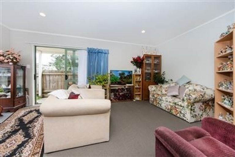Photo of property in 39 Garelja Road, Henderson, Auckland, 0612