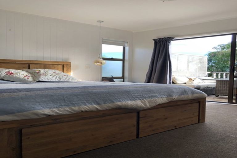 Photo of property in 5 Rakino Avenue, Manly, Whangaparaoa, 0930