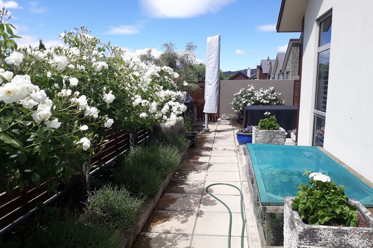 Photo of property in 33f Larch Crescent, Alexandra, 9320