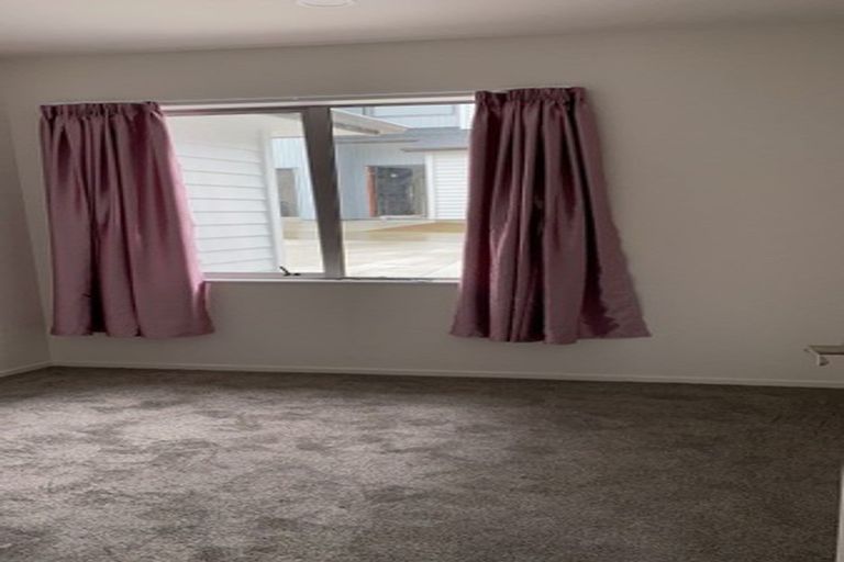 Photo of property in 4 Han Court, Glen Eden, Auckland, 0602