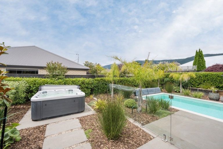 Photo of property in 37 Hill Street North, Richmond, 7020