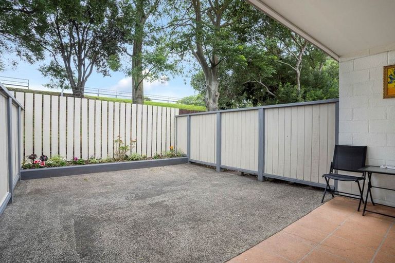 Photo of property in 3/37 Ireland Road, Mount Wellington, Auckland, 1060