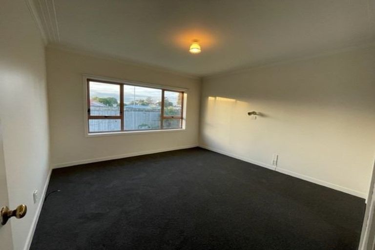 Photo of property in 6 Marr Road, Manurewa, Auckland, 2102