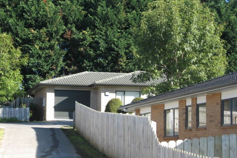 Photo of property in 29 Castlefinn Drive, Weymouth, Auckland, 2103