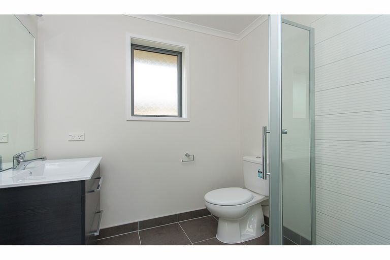 Photo of property in 20 Glennron Lane, Waiuku, 2123