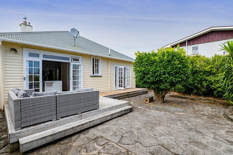 Photo of property in 84 Lorna Street, Lynmouth, New Plymouth, 4310