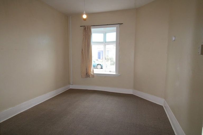 Photo of property in 10 Cashel Street, South Dunedin, Dunedin, 9012