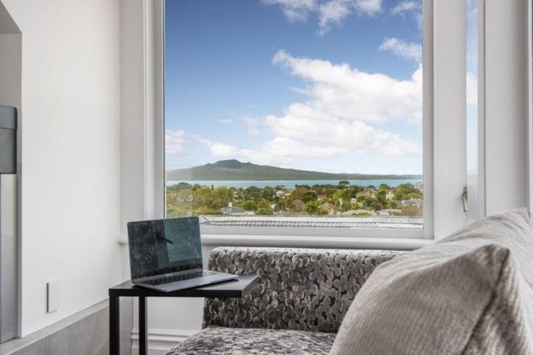 Photo of property in 8 St Aubyn Street, Devonport, Auckland, 0624