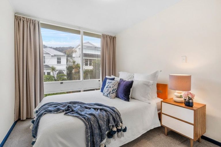 Photo of property in Embassy Court, 72 Brougham Street, Mount Victoria, Wellington, 6011