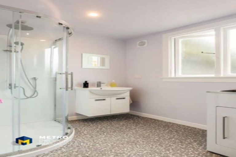 Photo of property in 14 Allandale Road, Saint Clair, Dunedin, 9012