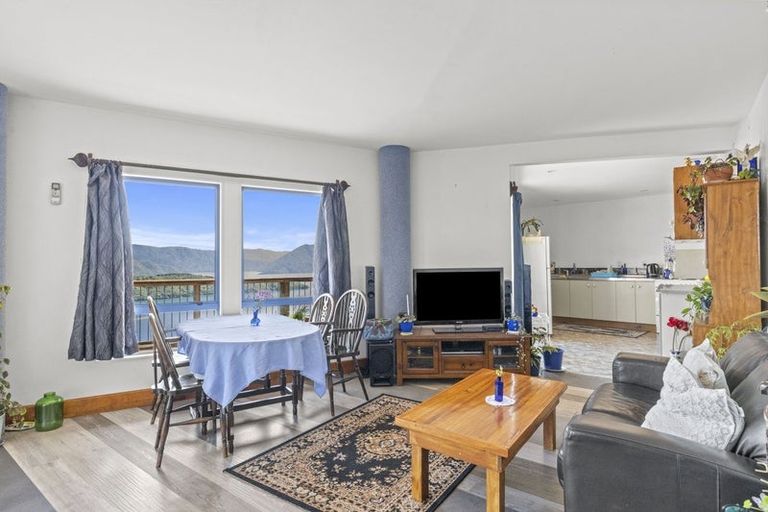 Photo of property in 5 Cooks Ridge, Waikawa, Picton, 7281