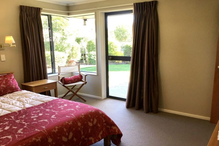 Photo of property in 45 Leicester Street, Stoke, Nelson, 7011