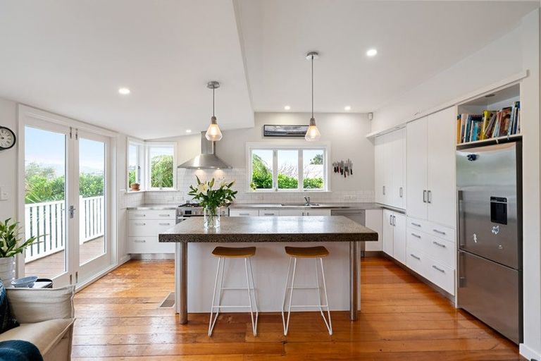 Photo of property in 7 Joll Street, Karori, Wellington, 6012