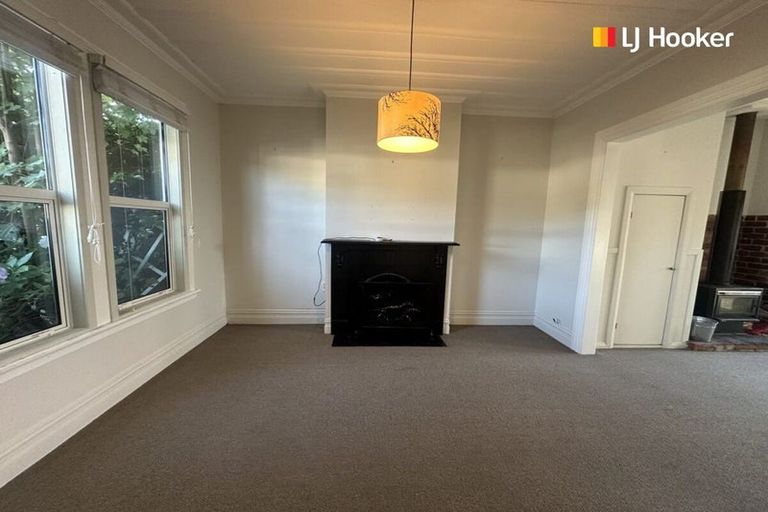 Photo of property in 61 Fitzroy Street, Caversham, Dunedin, 9012