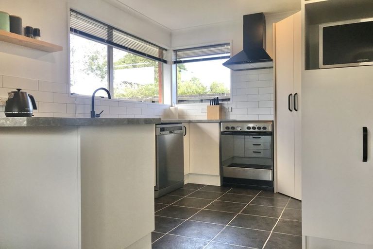 Photo of property in 2/200a Burwood Road, Burwood, Christchurch, 8083