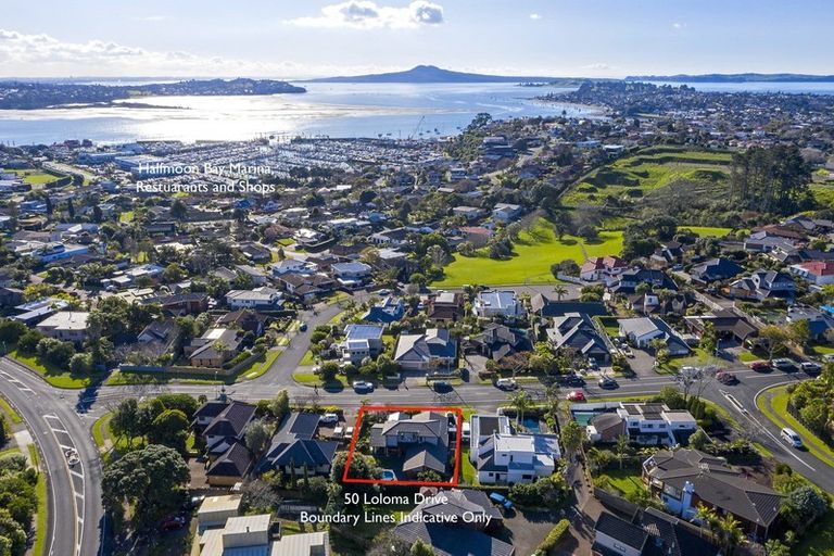 Photo of property in 50 Loloma Drive, Half Moon Bay, Auckland, 2012