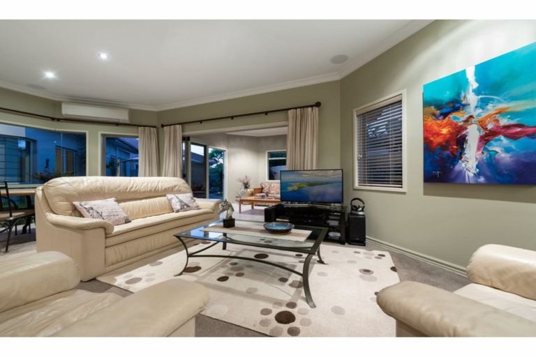 Photo of property in 18 Bermuda Drive, Papamoa Beach, Papamoa, 3118