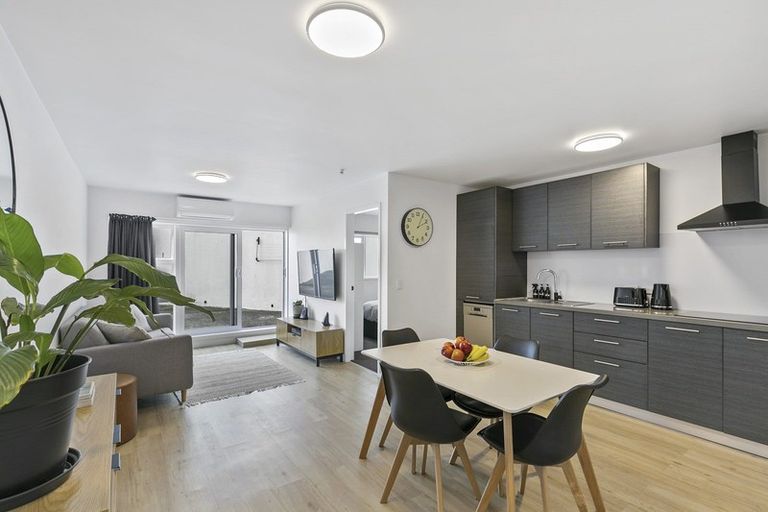 Photo of property in 1/32a Akaroa Drive, Maupuia, Wellington, 6022