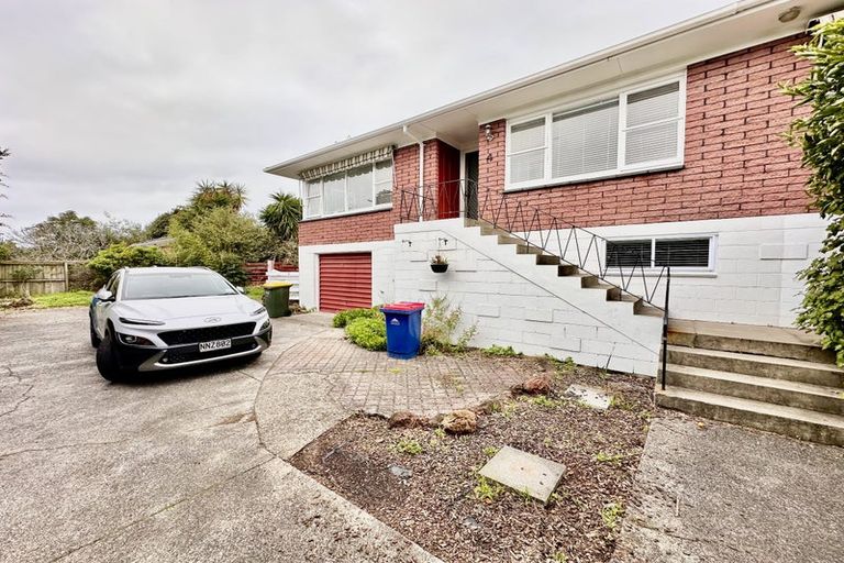 Photo of property in 4/155 Shakespeare Road, Milford, Auckland, 0620