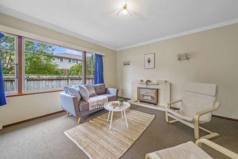 Photo of property in 212 Waiwhetu Road, Waterloo, Lower Hutt, 5011