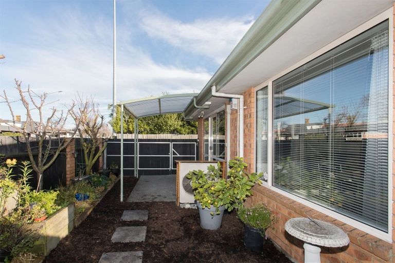 Photo of property in 1/31 Huxley Street, Sydenham, Christchurch, 8023