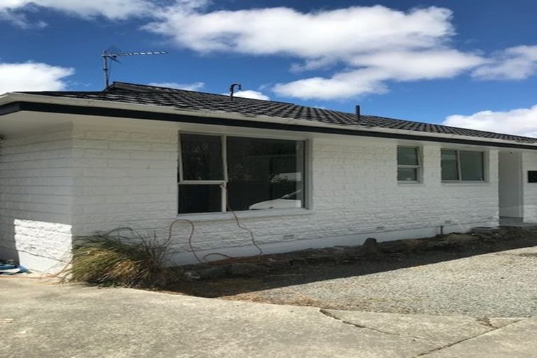 Photo of property in 1/14 Glamis Place, Cashmere, Christchurch, 8022