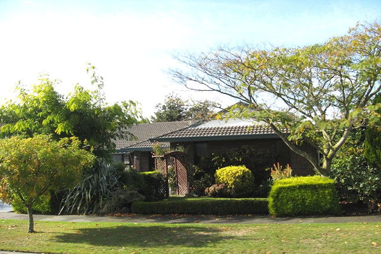 Photo of property in 30 Corfe Street, Ilam, Christchurch, 8041