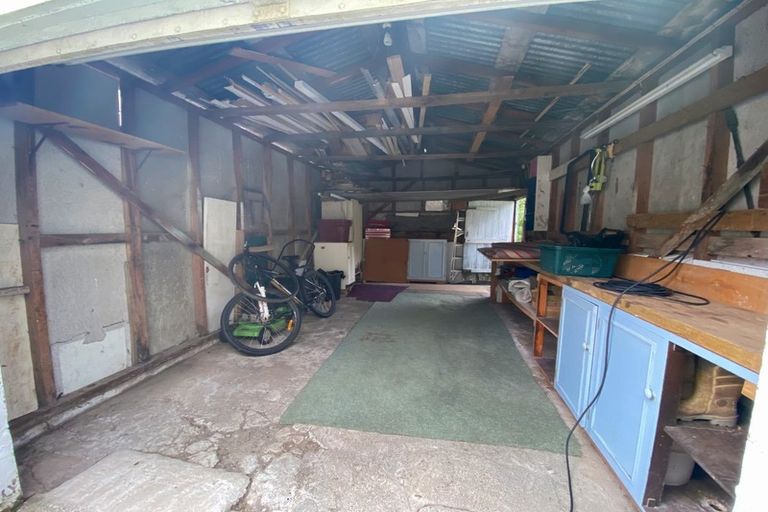 Photo of property in 7 Canterbury Street, Picton, 7220