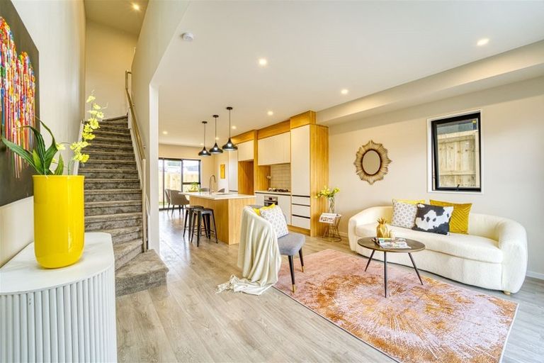 Property details for 4 Lawson Creek Street, Massey, Auckland, 0614