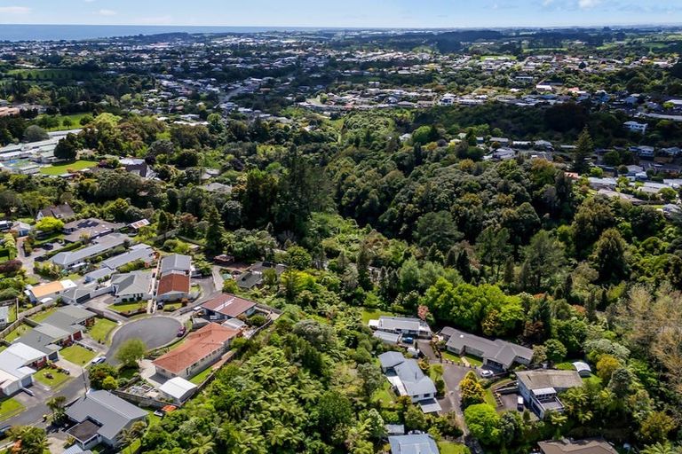 Photo of property in 29b Thames Street, Welbourn, New Plymouth, 4310