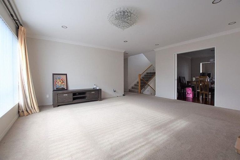 Photo of property in 23a Te Atatu Road, Te Atatu South, Auckland, 0610