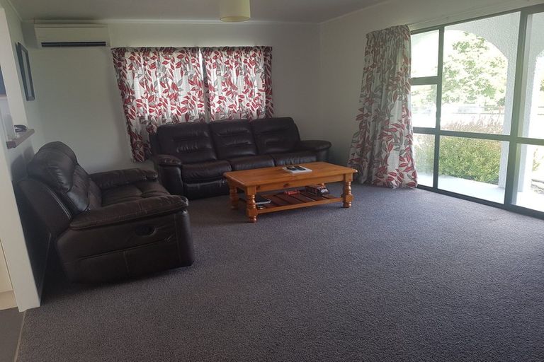 Photo of property in 16 Syme Crescent, Kawerau, 3127