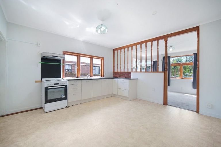 Photo of property in 1/36 Miro Street, New Lynn, Auckland, 0600
