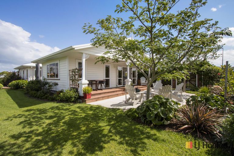 Photo of property in 4 Sea Vista, Athenree, Katikati, 3177