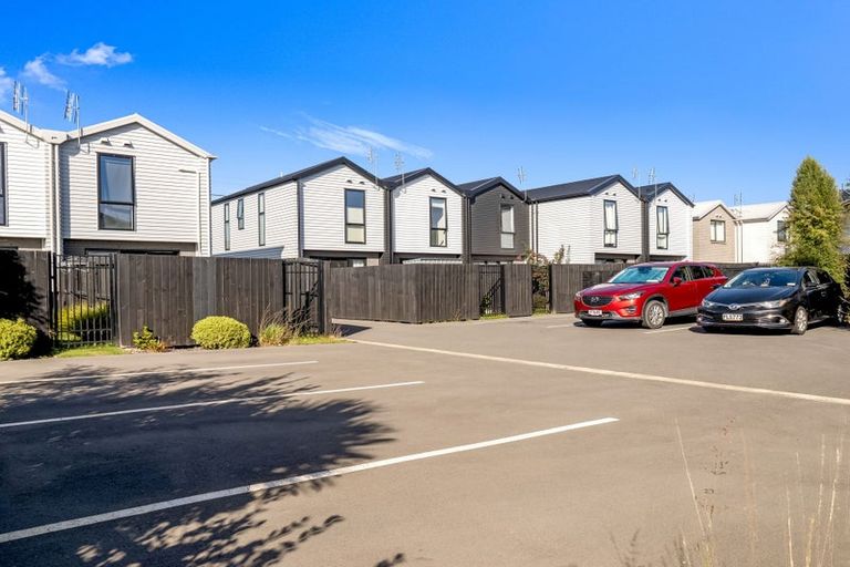 Photo of property in 68 Miromiro Street, Broomfield, Christchurch, 8042
