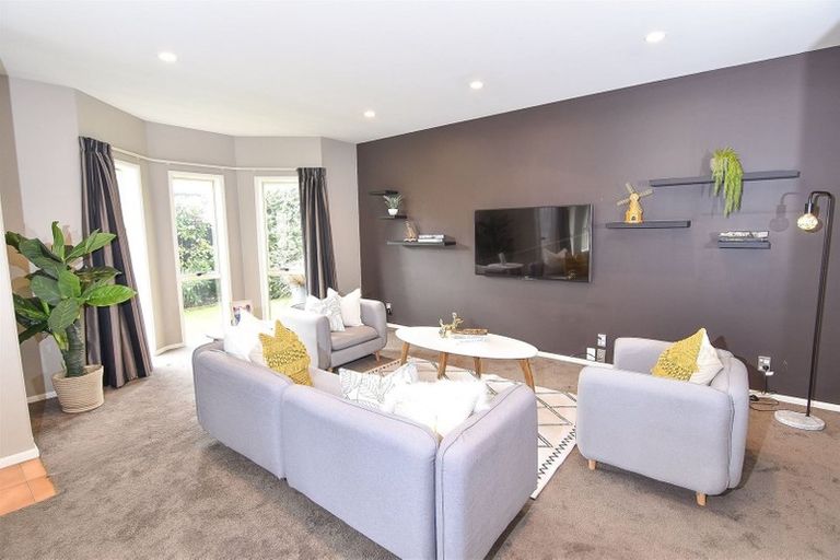 Photo of property in 14 Elmslie Grove, Halswell, Christchurch, 8025